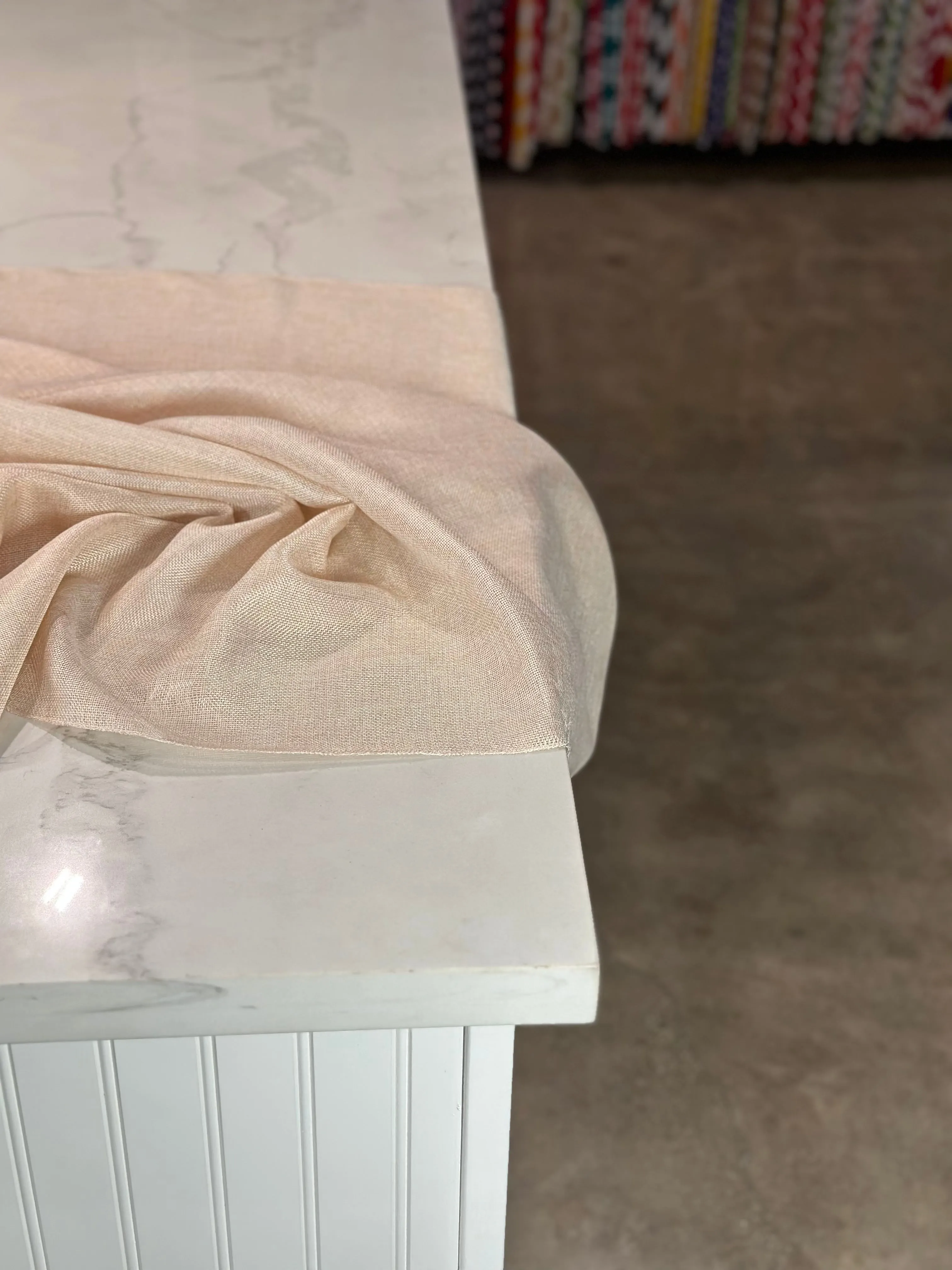 1pc - Imitation Burlap Table Linen 132" Round - Sand