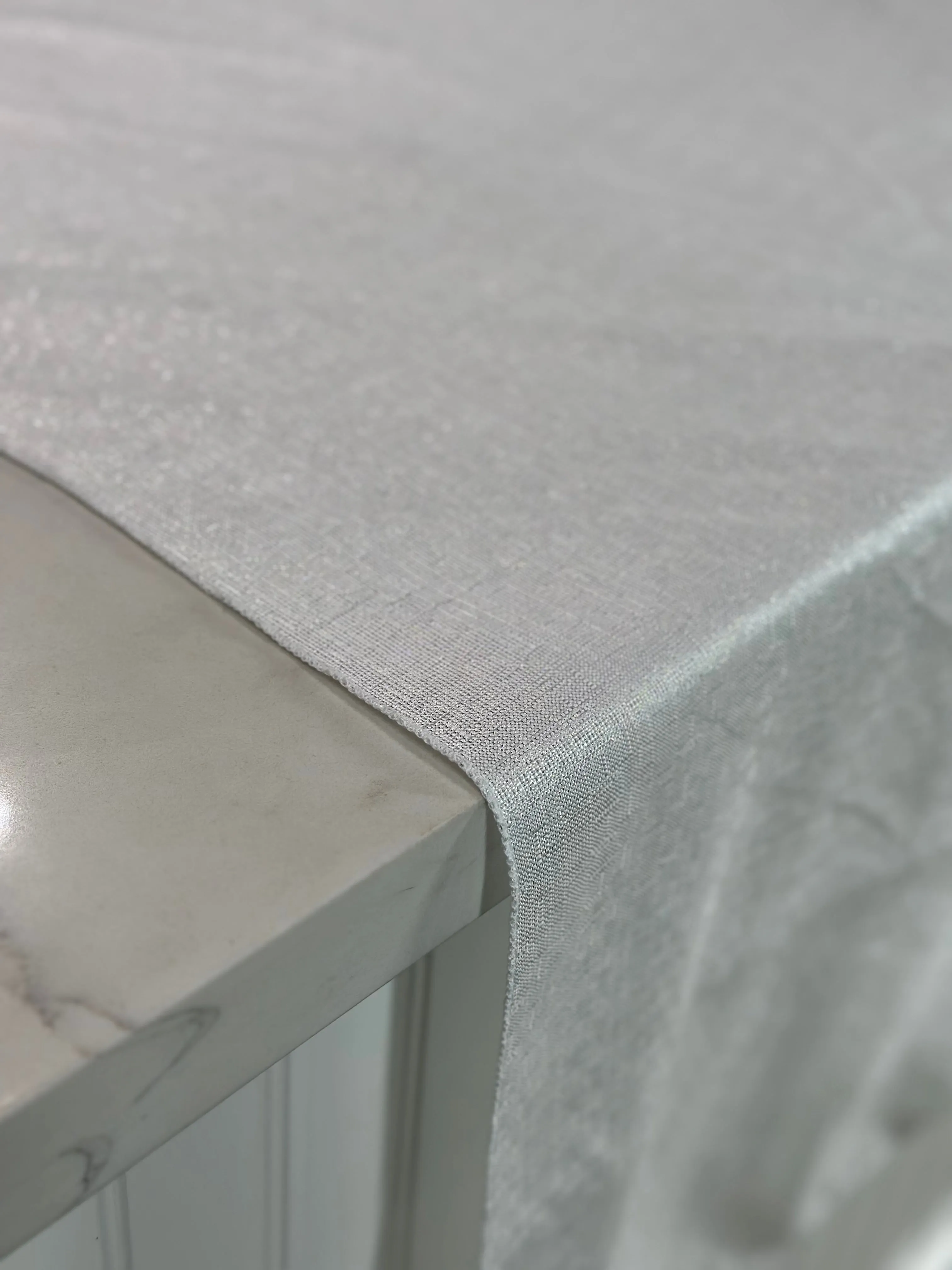 1pc - Metallic Burlap Table Linen 108"x156" Banquet - White/Silver
