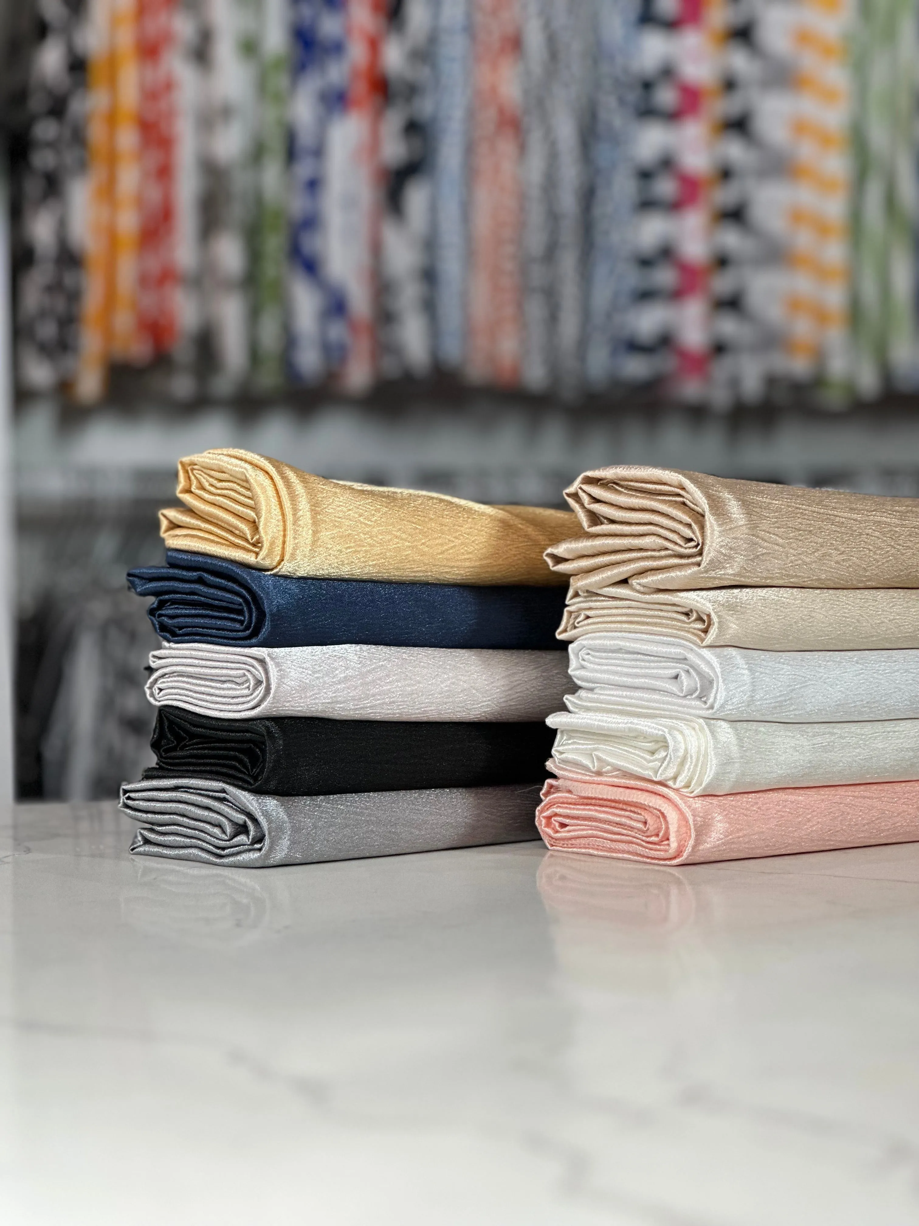 5pcs - Luxury Satin Table Linen 90" Round - Charcoal